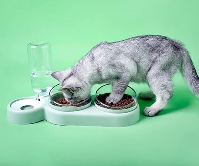 Innovativ 3-i-1 fodringsstation med praktiske opvaskemaskinesikre beholdere for nemhed