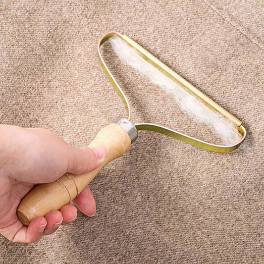 Tæppe Skraber – Effektiv Fjernelse af Lint og Pakker for et Skinnende Rent Tæppe