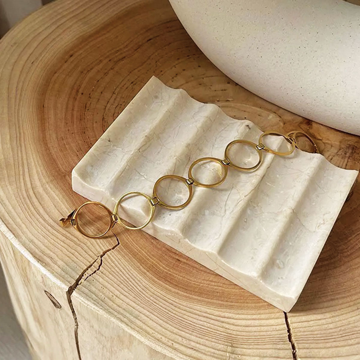 Elegant Cannelé Stenfad | Forfinet Naturligt Stendesign til en Sofistikeret Indretning