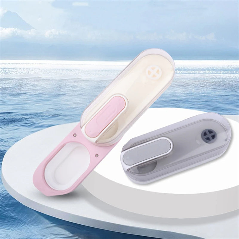 Praktisk sammenklappelig vandflaske til nem rejse med kæledyr