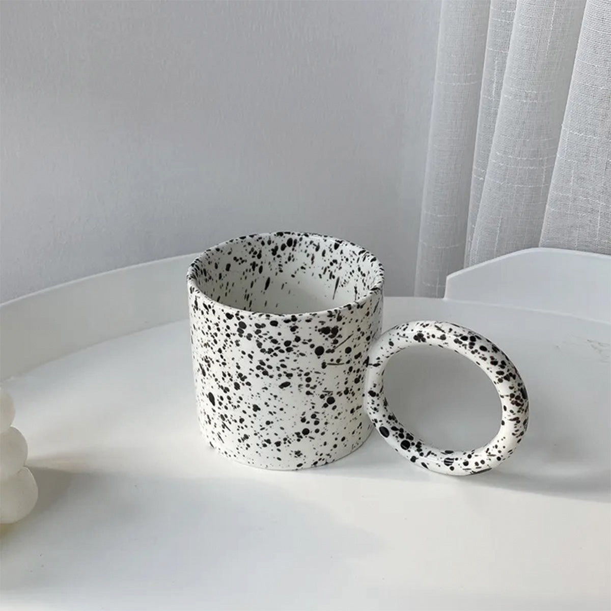 Grand Tasse Greb – Ekstra stort håndtag for behagelig og nem håndtering af service