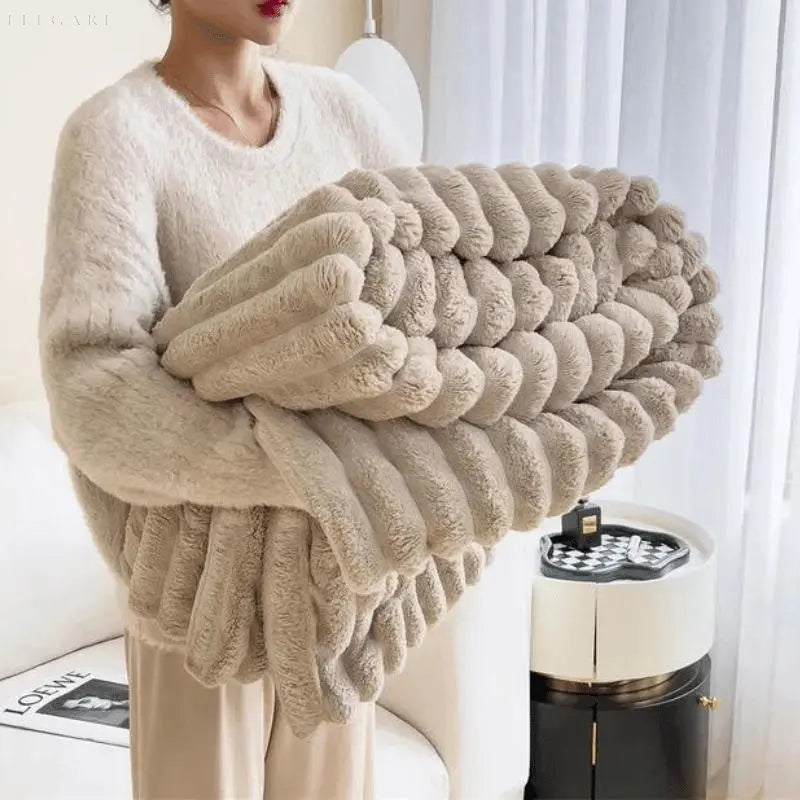 Ultimativ Komfort Luksus Super Blødt Fleece Tæppe med Højkvalitets Kunstig Fåreskind til Varme Kram og Hygge Stemning