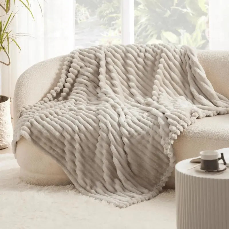 Ultimativ Komfort Luksus Super Blødt Fleece Tæppe med Højkvalitets Kunstig Fåreskind til Varme Kram og Hygge Stemning