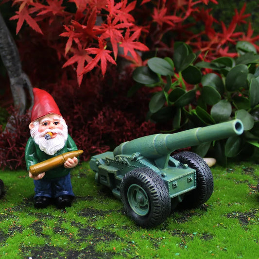 Palladia - 2-delt miniharpiksgnomstatue med kanon til leg og sjov