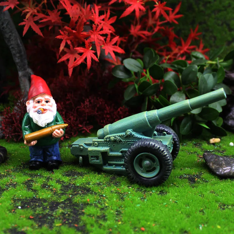 Palladia - 2-delt miniharpiksgnomstatue med kanon til leg og sjov
