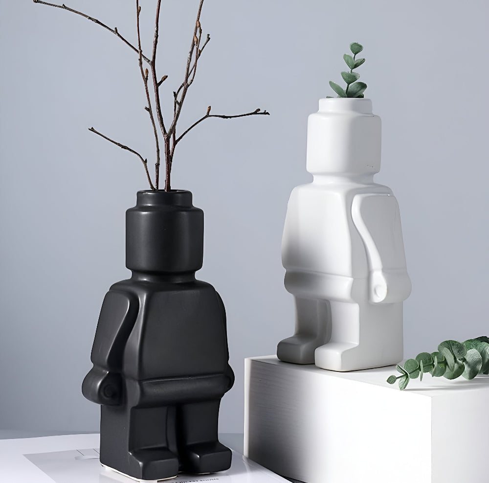 Larissa - Moderne robotdesign flettet plantepotte til et unikt havepræg