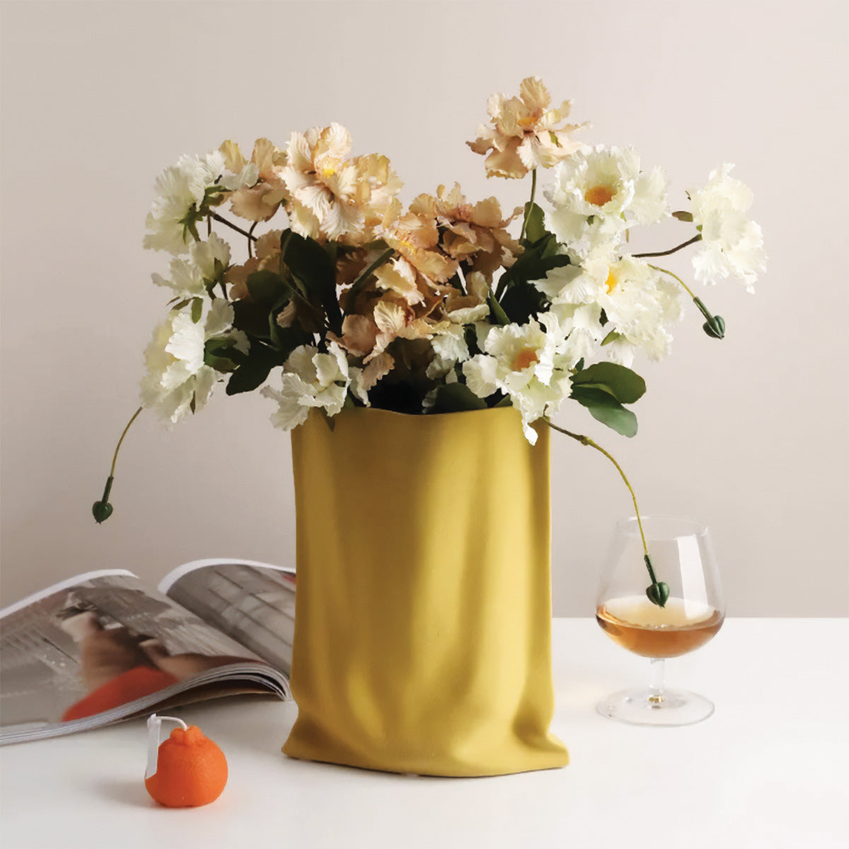 Elegant plisseret blomster vase | Perfekt moderne dekoration til alle dine rum
