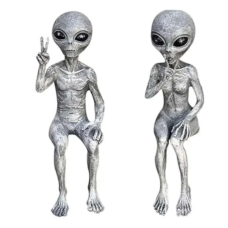 Aethra - Mystisk fremmedharpiksbillede med UFO til unik havedekoration