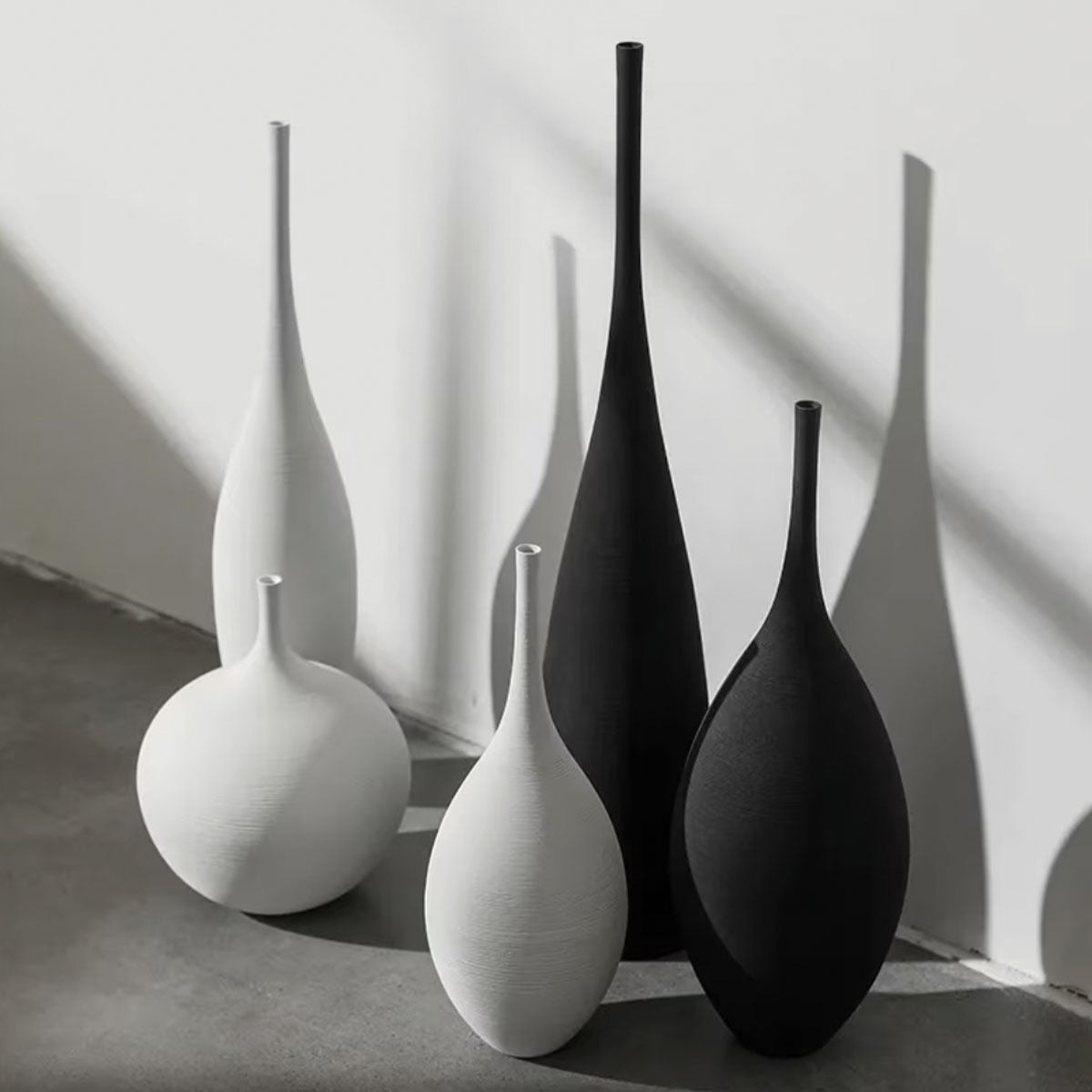 Osram Keramisk Vase – Premium Elegance til et Moderne og Sofistikeret Interiør