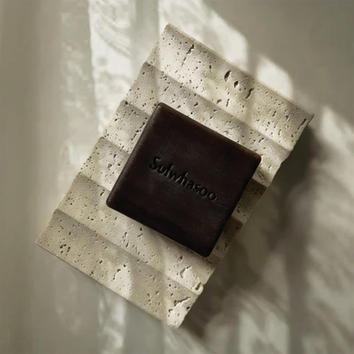 Elegant Cannelé Stenfad | Forfinet Naturligt Stendesign til en Sofistikeret Indretning