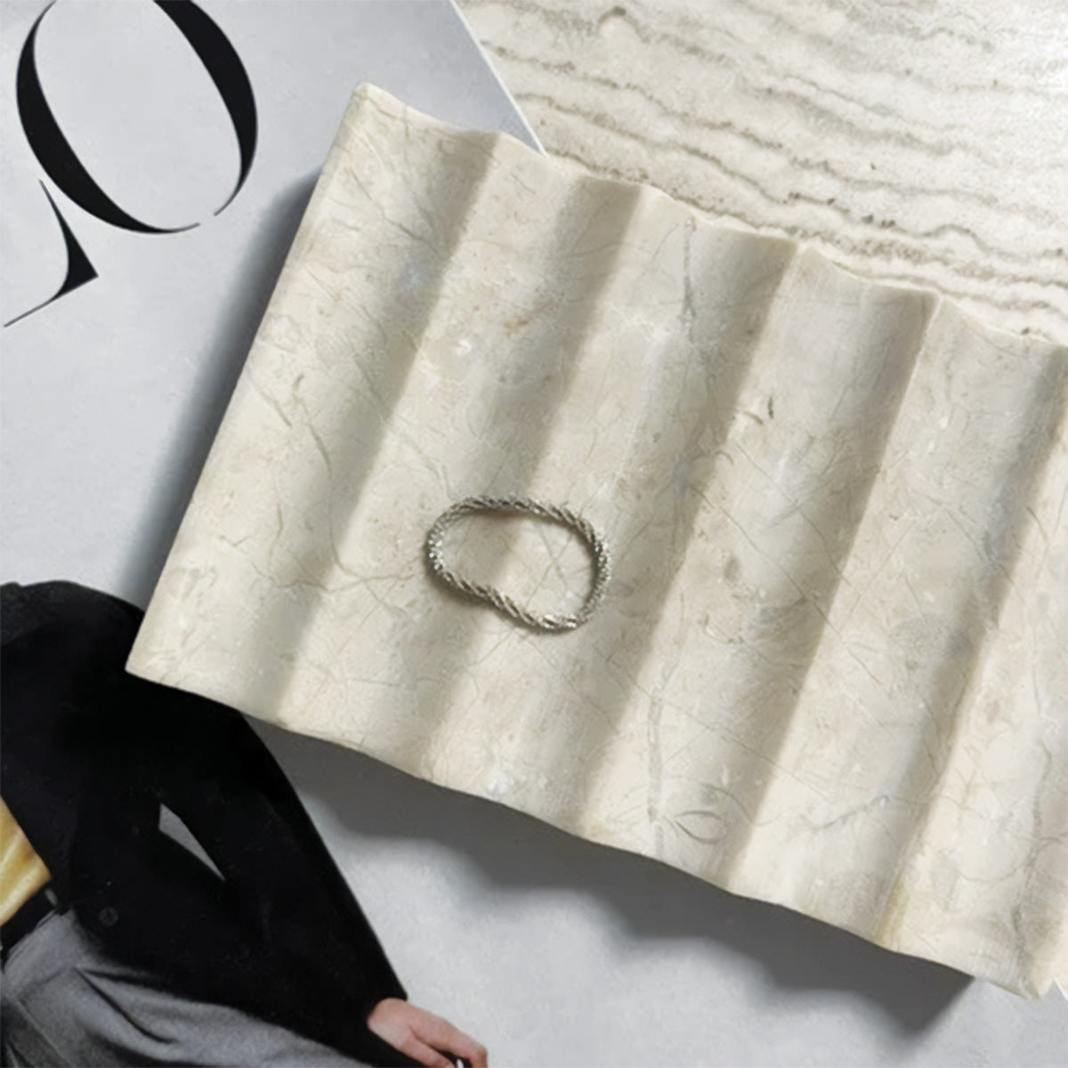 Elegant Cannelé Stenfad | Forfinet Naturligt Stendesign til en Sofistikeret Indretning